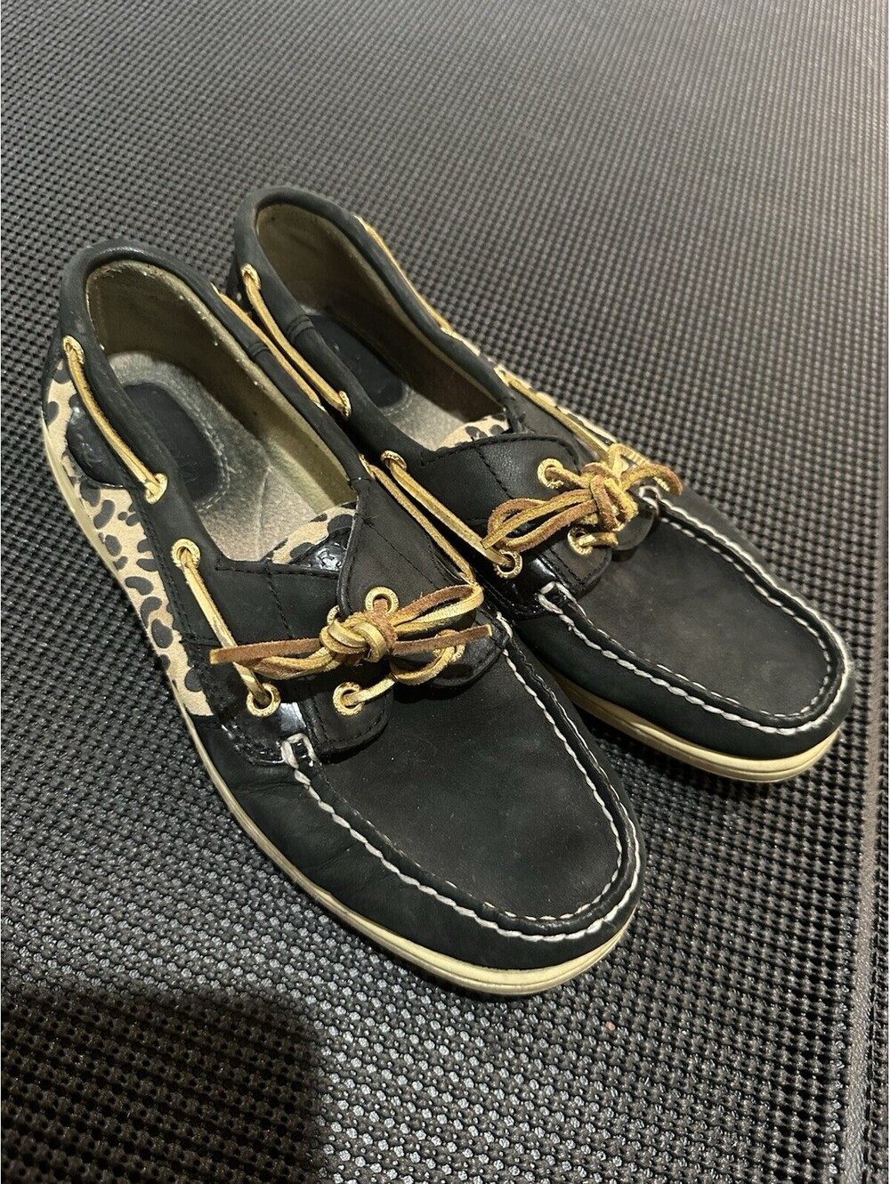 Sperry Top-Sider Leopard Print Boat Shoes Womens 9 Navy Leather Loafers